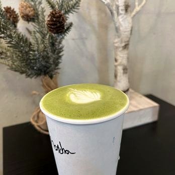Matcha latte with leaf art